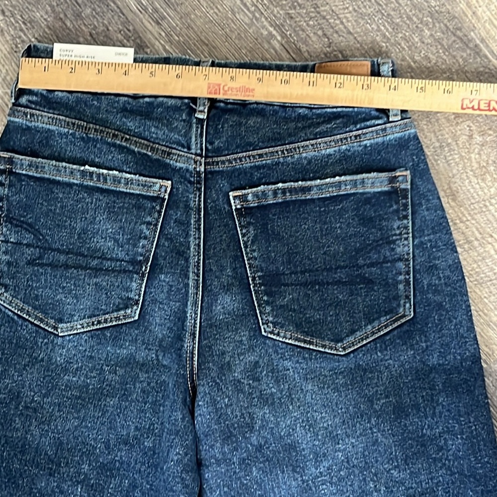 American Eagle Curvy Super High Rise Baggy Blue Women Jeans Size 28 / 6 New - Picture 10 of 11